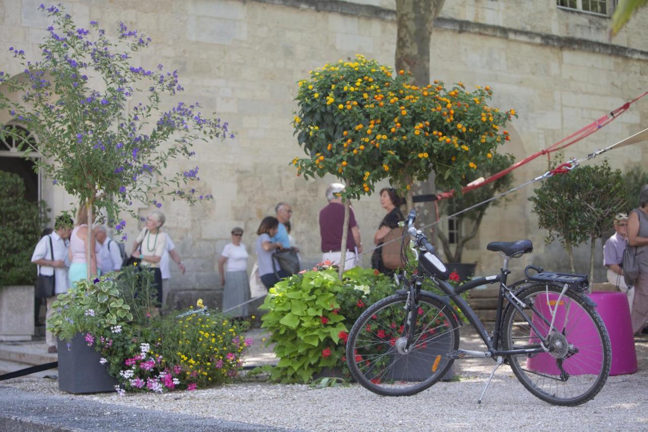 Les Chambres De L'Abbaye Saintes Kültér fotó