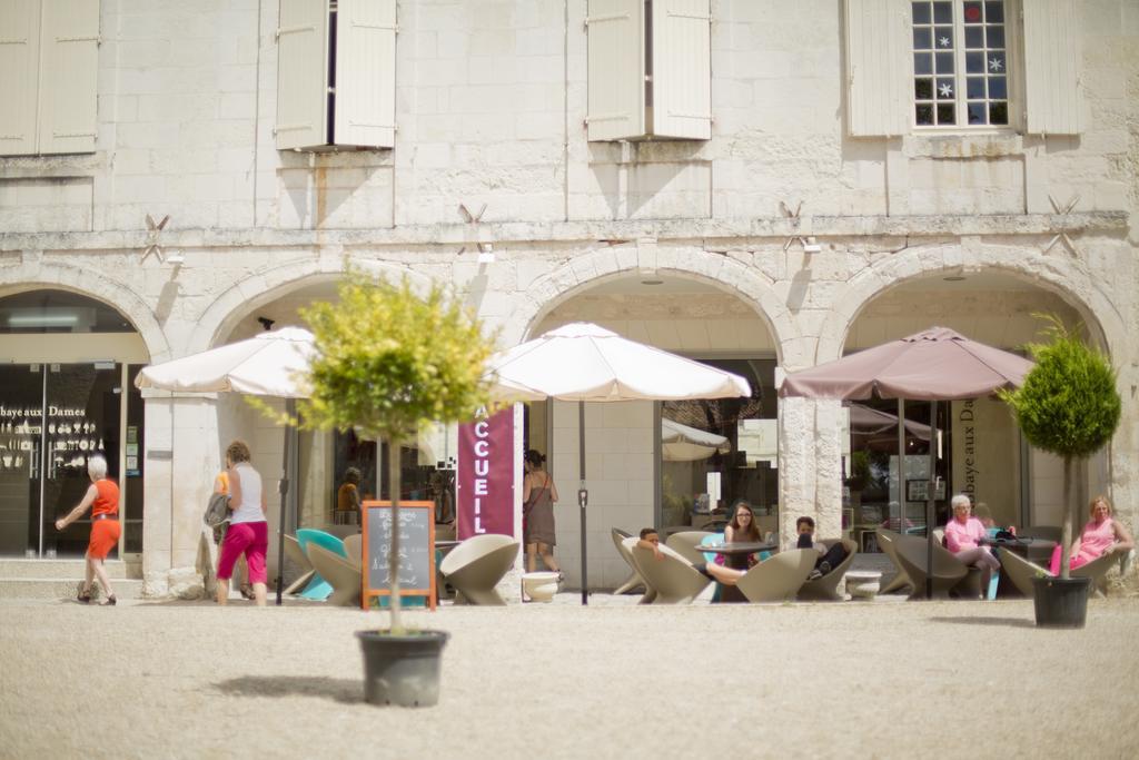 Les Chambres De L'Abbaye Saintes Kültér fotó